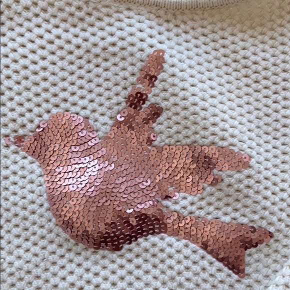 Cream stitch sweater with gold sequence - Picture 2 of 3